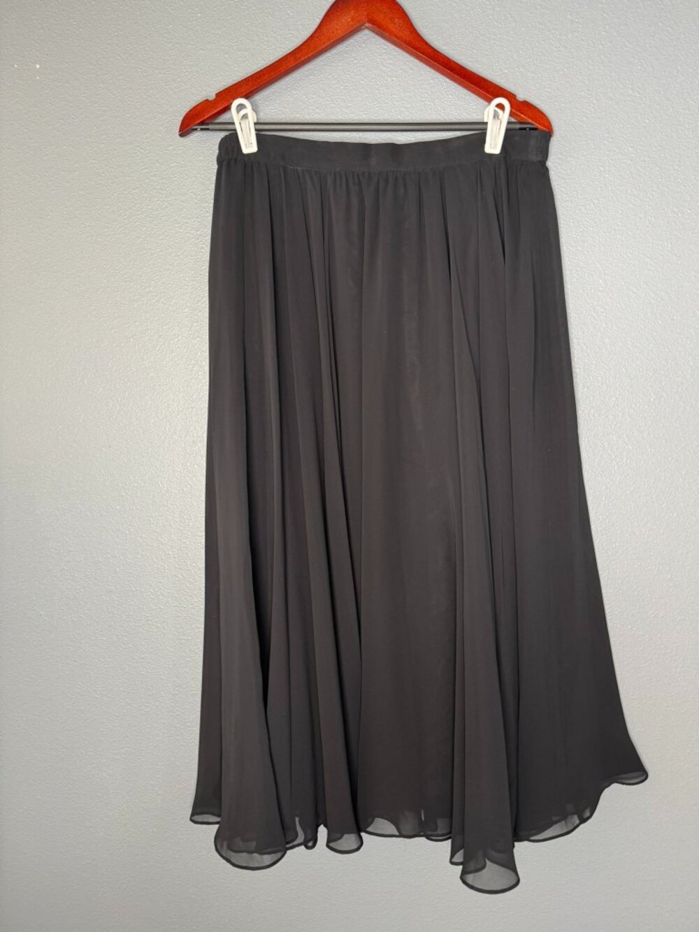 Adrianna Papell Evening Essentials Black Chiffon Midi Skirt Size 10